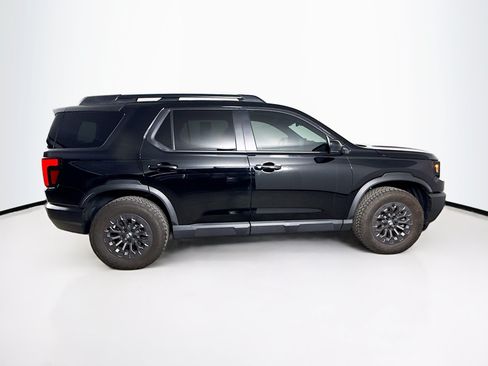 Used 2026 Honda Passport TrailSport image 2