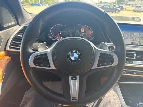 Used 2023 BMW X5 xDrive40i w/ M Sport Package AWD/4WD image 11