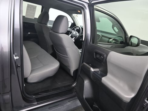 Used 2022 Toyota Tacoma SR5 w/ SR5 Appearance Package (SM) image 10