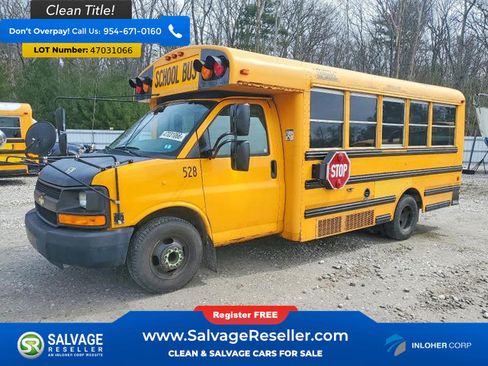 Used 2013 Chevrolet Express 3500 Extended w/ School Bus Package RWD image 3