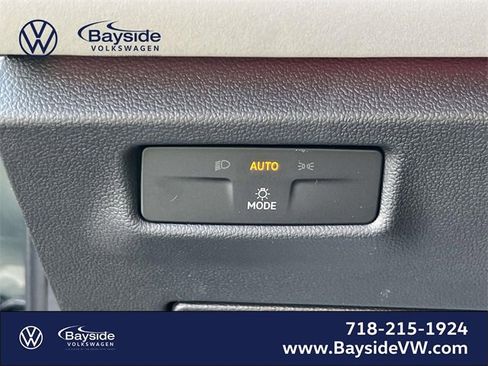 New 2026 Volkswagen Tiguan SE R-Line image 22