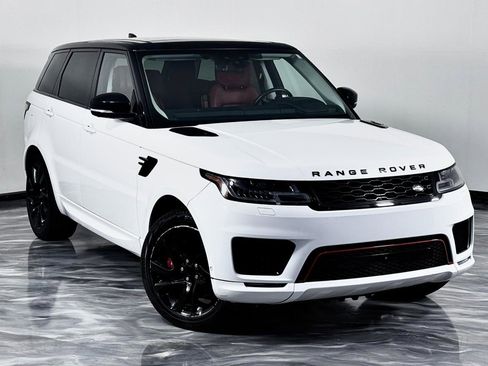 Used 2018 Land Rover Range Rover Sport Supercharged image 3