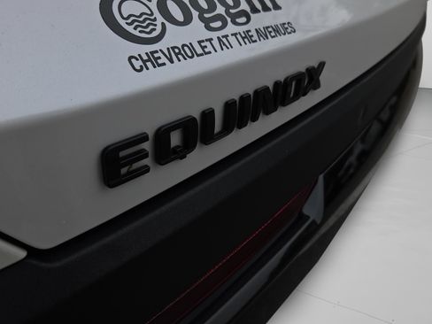 Used 2025 Chevrolet Equinox RS w/ Convenience Package III image 16