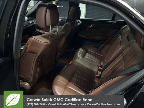 Used 2016 Mercedes-Benz E 400 4MATIC Sedan image 25