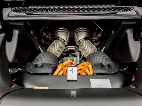 Used 2024 Ferrari 296 GTS RWD image 44