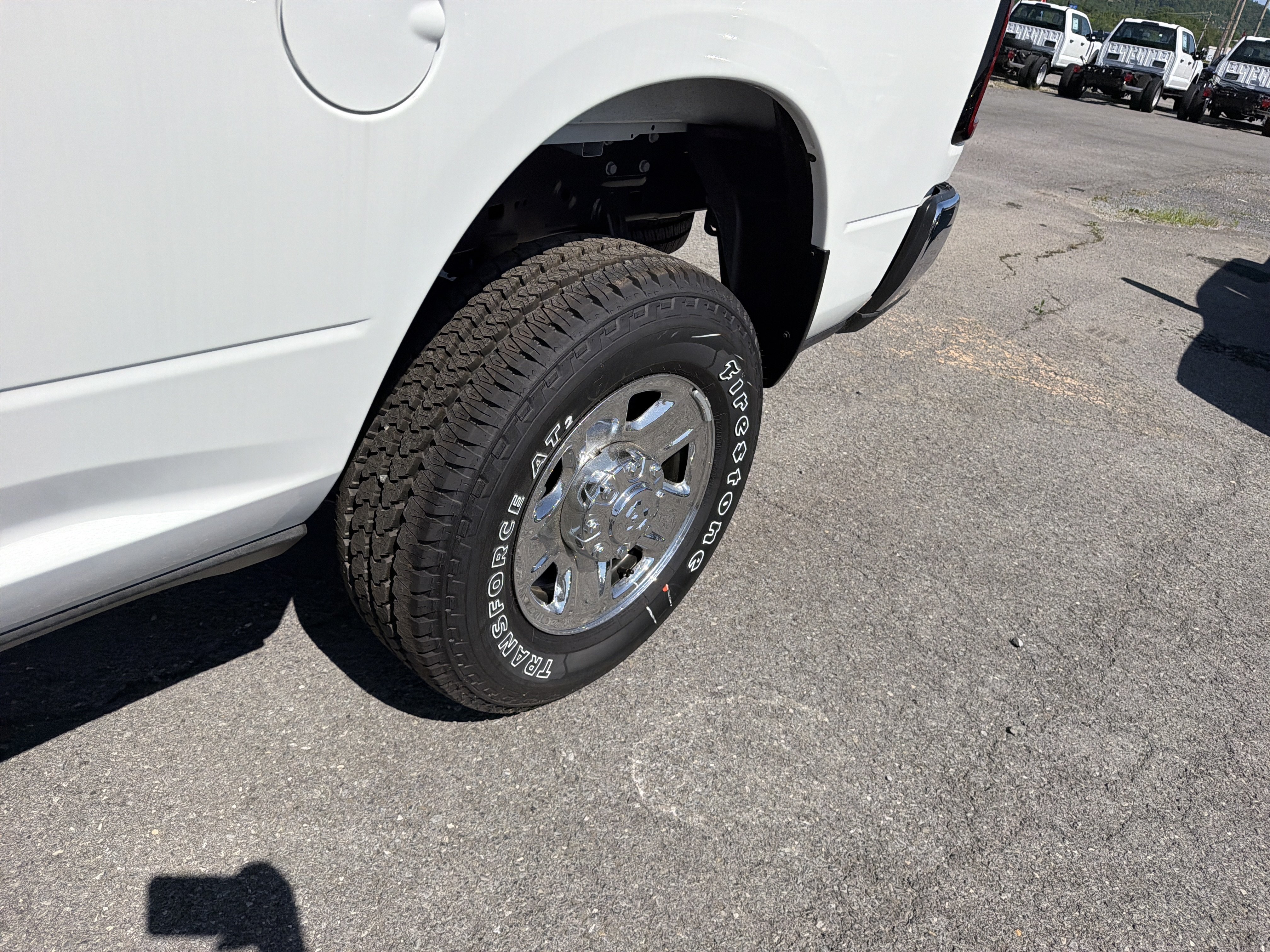 New 2026 RAM 2500 Tradesman AWD/4WD image 12