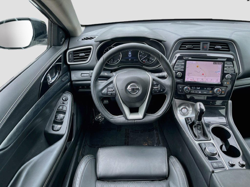 Used 2023 Nissan Maxima Platinum w/ Sport Mat Group FWD image 23