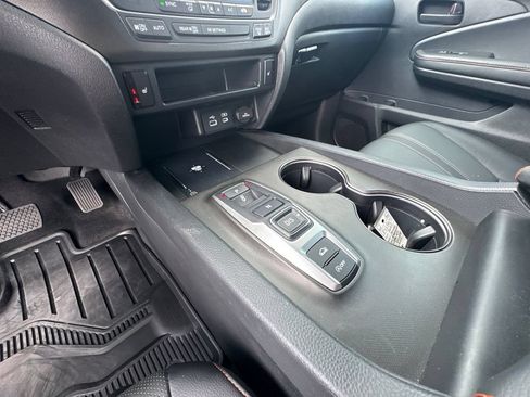 Used 2025 Honda Ridgeline TrailSport image 30