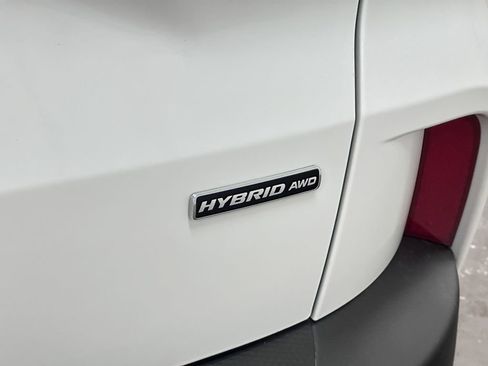 New 2026 Ford Escape ST-Line Select w/ Class II Trailer Tow Package image 13