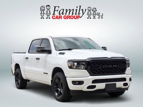 Used 2023 RAM 1500 Lone Star AWD/4WD image 2