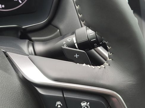 Certified 2025 Subaru Outback Touring XT image 30