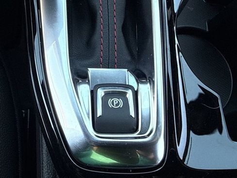 New 2026 Chevrolet Trax RS w/ Sunroof Package image 19