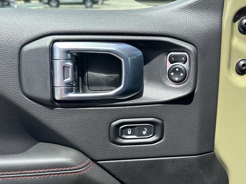 New 2026 Jeep Wrangler Unlimited Rubicon image 19