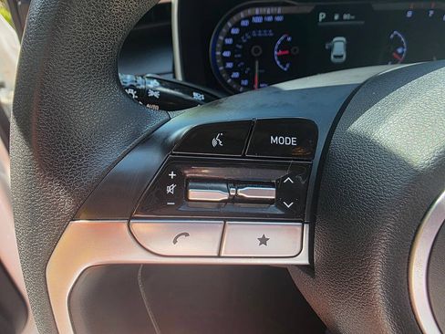 Used 2023 Hyundai Tucson SEL FWD image 18