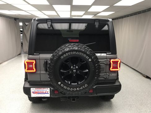 Used 2021 Jeep Wrangler Unlimited Sport image 3