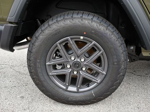 New 2026 Jeep Wrangler Unlimited Sport AWD/4WD image 7
