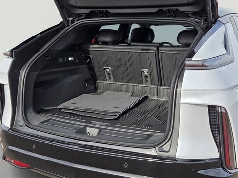 New 2026 Cadillac Lyriq Premium Sport image 17