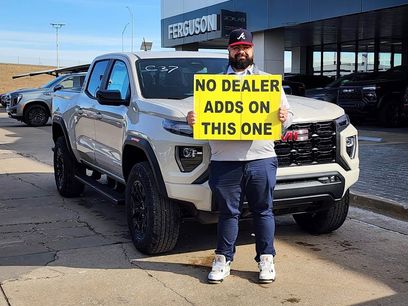 New 2026 GMC Canyon Elevation w/ Convenience Package