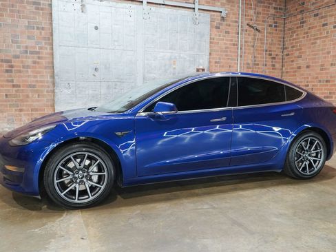 Used 2020 Tesla Model 3 Standard Range Plus RWD image 7