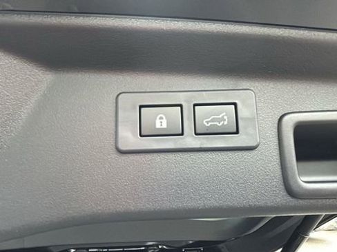 New 2026 Subaru Outback Limited AWD/4WD image 34