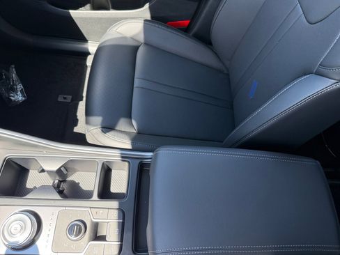 New 2026 Kia Sorento EX AWD/4WD image 14