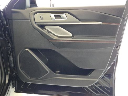 Used 2025 Ford Explorer ST AWD/4WD image 6