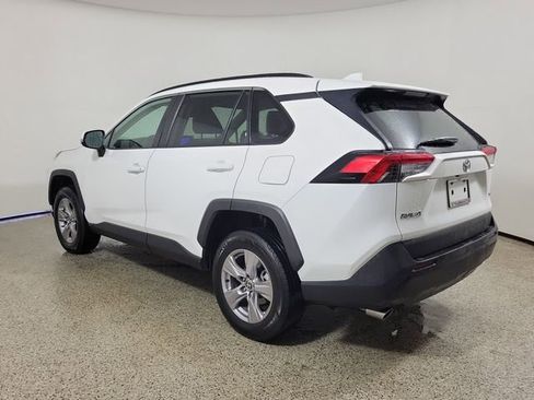 Used 2025 Toyota RAV4 XLE FWD image 7