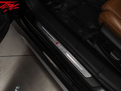 Used 2021 Audi RS 7 Sportback w/ RS 7 Executive Package image 26