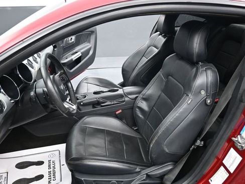 Used 2015 Ford Mustang Premium RWD image 11