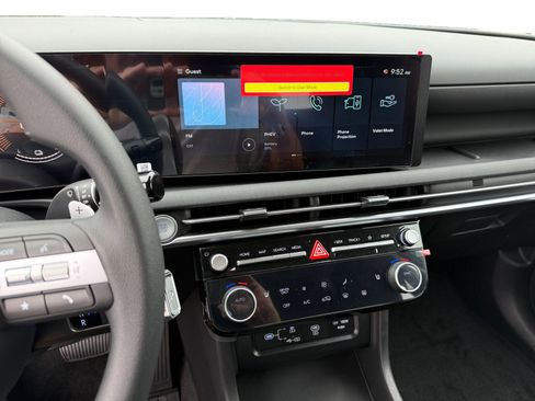 New 2025 Hyundai Tucson SEL image 12