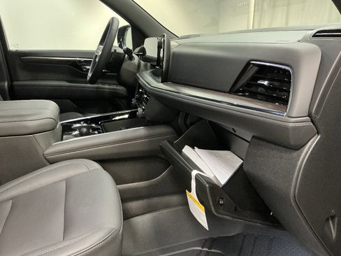 New 2026 Chevrolet Tahoe LT w/ Comfort Package AWD/4WD image 37