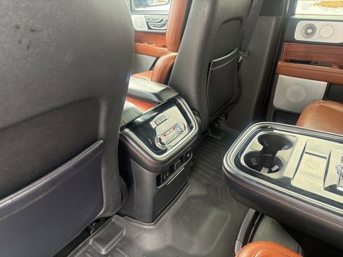 Used 2019 Lincoln Navigator L Reserve w/ Cargo Package image 20