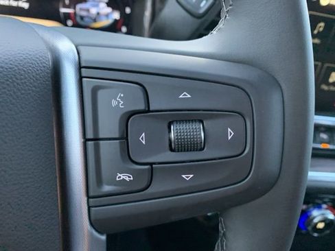 New 2026 GMC Sierra 2500 SLT w/ SLT Premium Package image 17