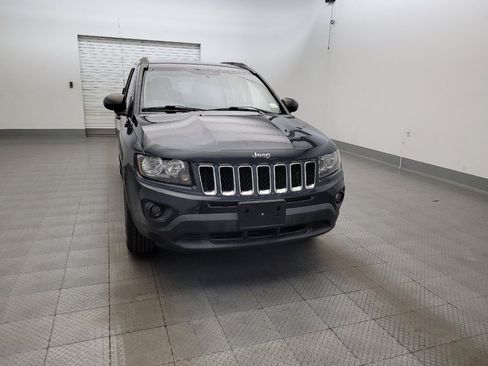 Used 2015 Jeep Compass Sport FWD image 14