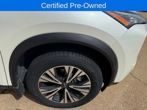 Certified 2023 Nissan Rogue SV w/ SV Premium B Package FWD image 5