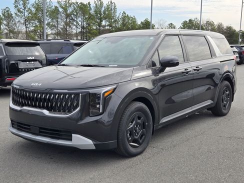 New 2026 Kia Carnival LXS image 3