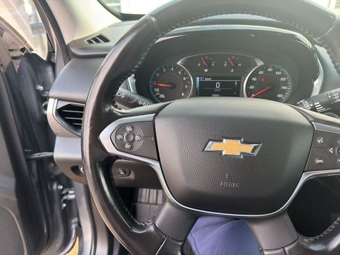 Used 2019 Chevrolet Traverse LT AWD/4WD image 14