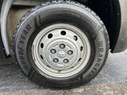 Used 2021 RAM ProMaster 3500 image 24