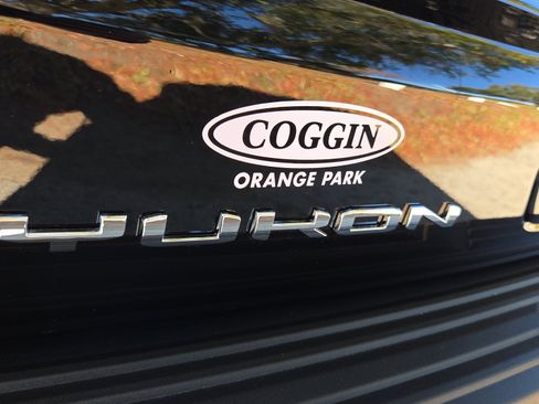 New 2026 GMC Yukon Elevation image 17