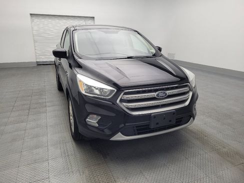 Used 2017 Ford Escape SE image 14