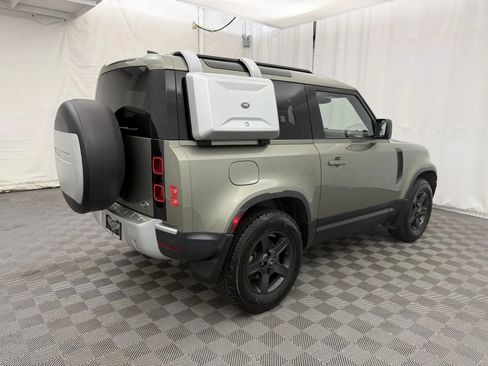 Used 2022 Land Rover Defender 90 AWD/4WD image 5