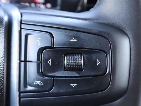 Used 2026 GMC Sierra 1500 SLT image 19