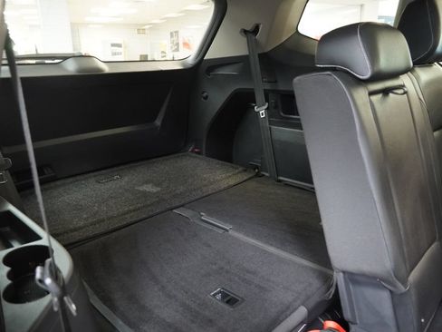 Used 2021 Volkswagen Atlas SEL AWD/4WD image 34