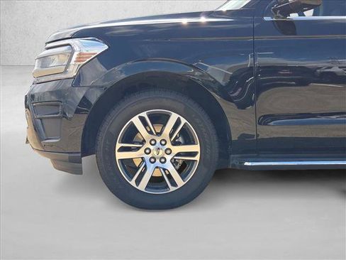 Certified 2023 Ford Expedition XLT RWD image 24