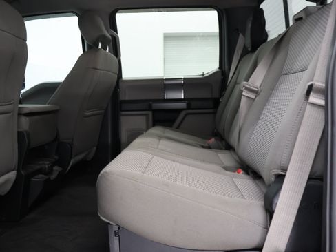 Used 2017 Ford F250 XLT w/ XLT Premium Package AWD/4WD image 35