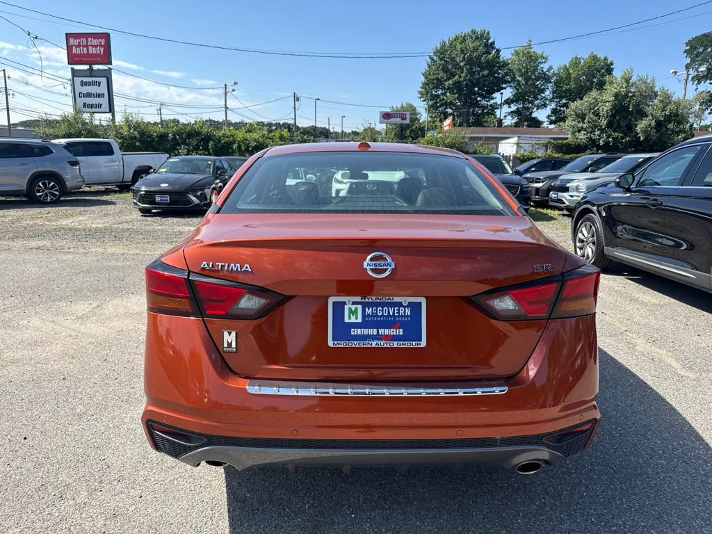 Used 2022 Nissan Altima 2.5 SR FWD image 6