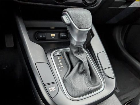 New 2025 Kia Soul LX image 9