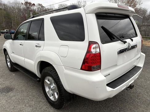 Used 2009 Toyota 4Runner 4WD image 3