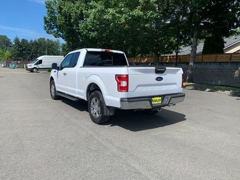 Used 2019 Ford F150 XLT w/ Equipment Group 302A Luxury AWD/4WD image 3