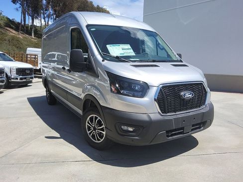 New 2026 Ford Transit 250 148 Medium Roof w/ Exterior Upgrade Package RWD image 3